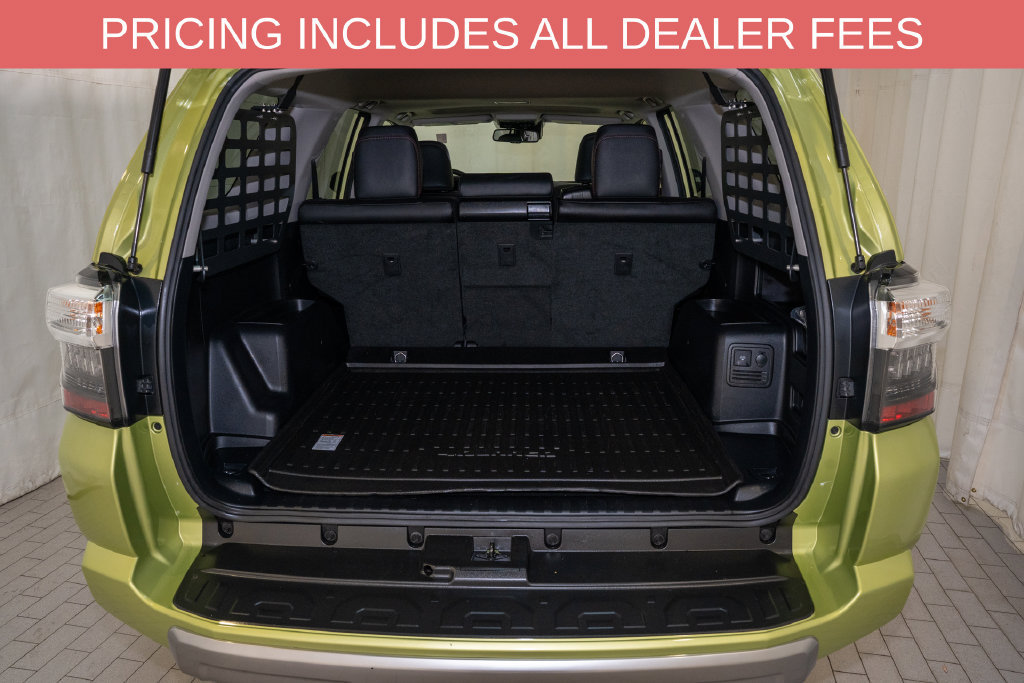 Certified 2023 Toyota 4Runner TRD Off-Road Premium w/ Moonroof Package AWD/4WD image 5