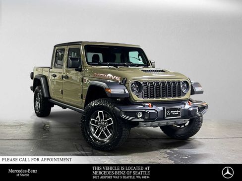 Used 2026 Jeep Gladiator Mojave AWD/4WD image 1