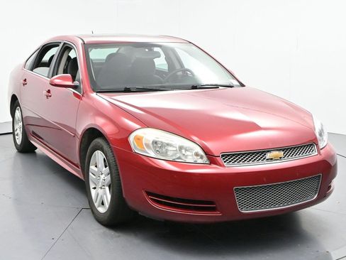 Used 2013 Chevrolet Impala LT w/ LT Sunroof Package FWD image 2