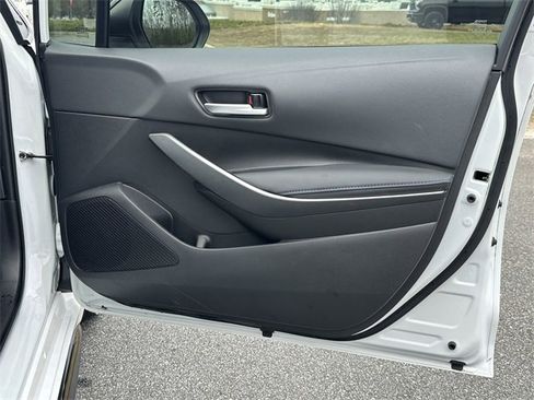 Used 2022 Toyota Corolla SE image 15