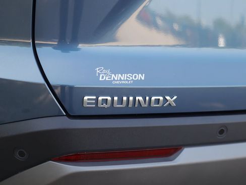 Used 2025 Chevrolet Equinox LT w/ Convenience Package II FWD image 36
