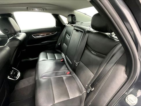 Used 2017 Cadillac XTS Luxury image 24