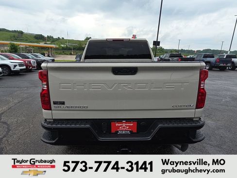New 2026 Chevrolet Silverado 2500 Custom w/ Custom Value Package AWD/4WD image 7