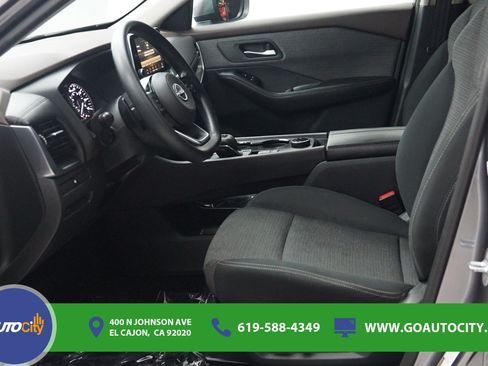 Used 2022 Nissan Rogue SV AWD/4WD image 9