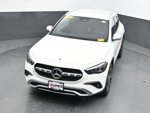 Used 2025 Mercedes-Benz GLA 250 image 37