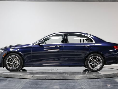 Used 2023 Mercedes-Benz E 350 4MATIC Sedan image 15