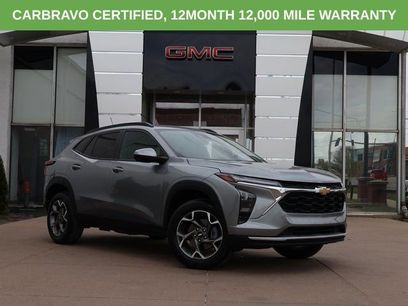 Used 2025 Chevrolet Trax LT