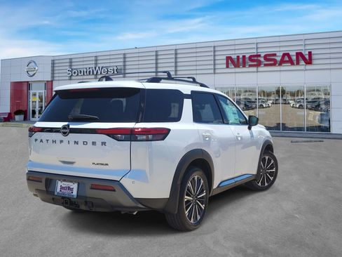 New 2026 Nissan Pathfinder Platinum w/ Cargo Package FWD image 5