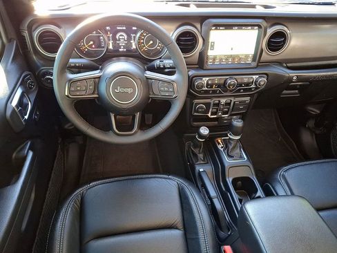 Used 2023 Jeep Wrangler Unlimited Sport AWD/4WD image 11