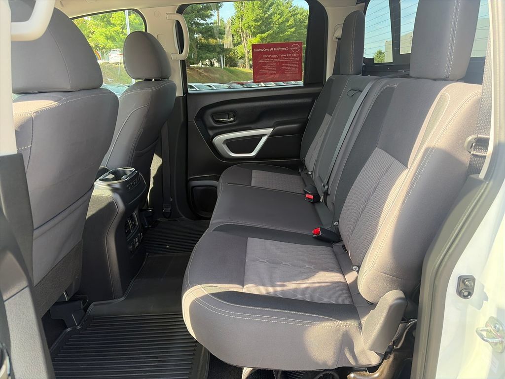 Certified 2024 Nissan Titan SV w/ SV Convenience Package AWD/4WD image 25