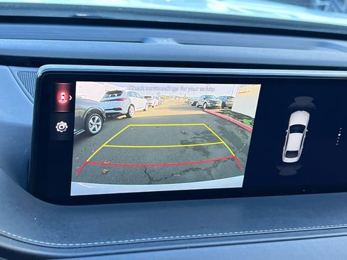 Used 2021 Genesis G80 2.5T image 18