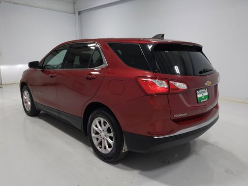 Used 2019 Chevrolet Equinox LT w/ Driver Convenience Package image 5