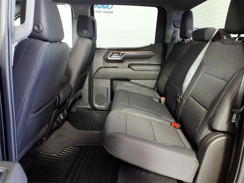 Used 2022 Chevrolet Silverado 1500 LT image 9