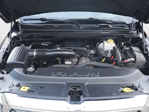 Used 2020 RAM 1500 Laramie AWD/4WD image 29