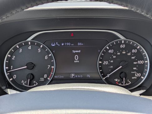 Certified 2025 Nissan Frontier SV w/ SV Convenience Package RWD image 29