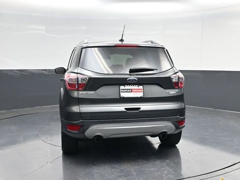 Used 2017 Ford Escape Titanium image 4