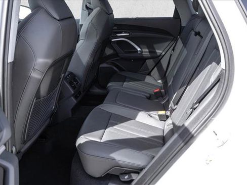 New 2026 Audi Q5 Premium Plus image 21