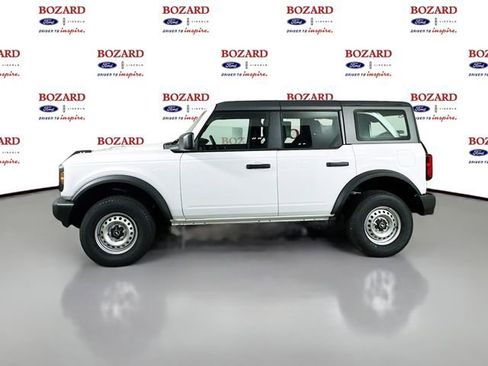 New 2025 Ford Bronco 4-Door image 4