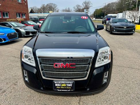 Used 2015 GMC Terrain SLE image 2