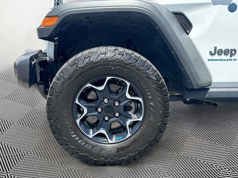 Used 2023 Jeep Wrangler Unlimited Rubicon 4xe AWD/4WD image 36