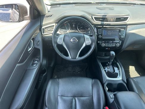 Used 2016 Nissan Rogue AWD image 31