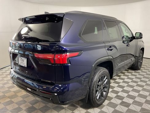 New 2026 Toyota Sequoia Platinum AWD/4WD image 8