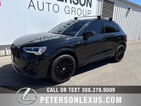 Used 2023 Audi Q3 2.0T Premium Plus w/ Premium Plus Package AWD/4WD image 8