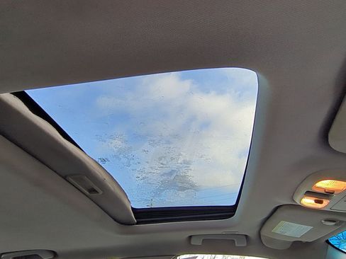 Used 2011 Ford Fusion Sport w/ 401A Rapid Spec Order Code image 26