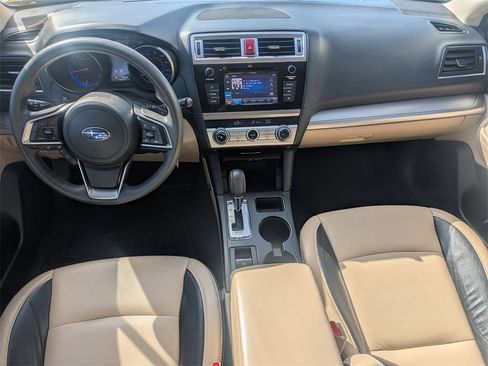 Used 2019 Subaru Outback 2.5i image 2