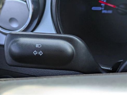 Used 2006 Ford Mustang GT Premium image 20