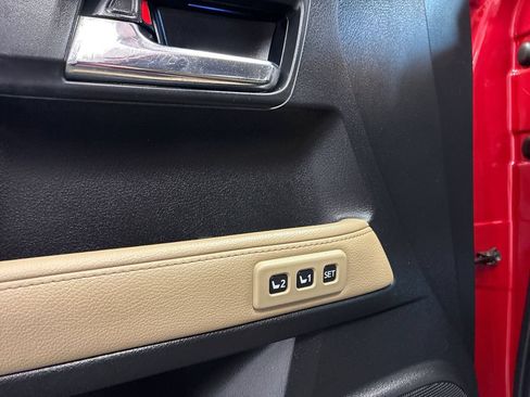 Used 2018 Toyota 4Runner Limited AWD/4WD image 11