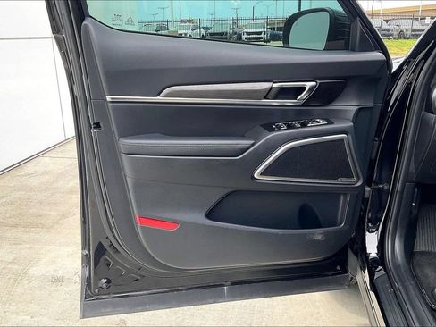 Used 2025 Kia Telluride EX X-Line AWD/4WD image 22