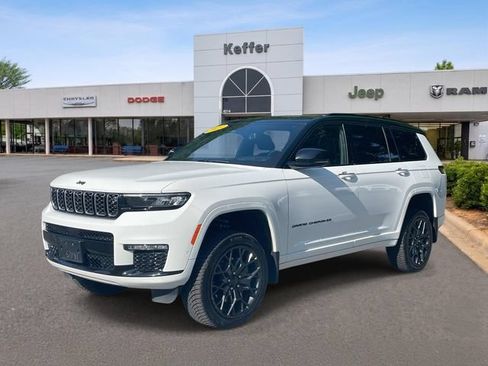 Used 2023 Jeep Grand Cherokee L Summit AWD/4WD image 1