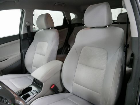 Used 2017 Hyundai Tucson Sport w/ Cargo Package image 18