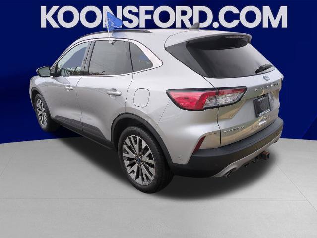 Certified 2020 Ford Escape Titanium AWD/4WD image 3