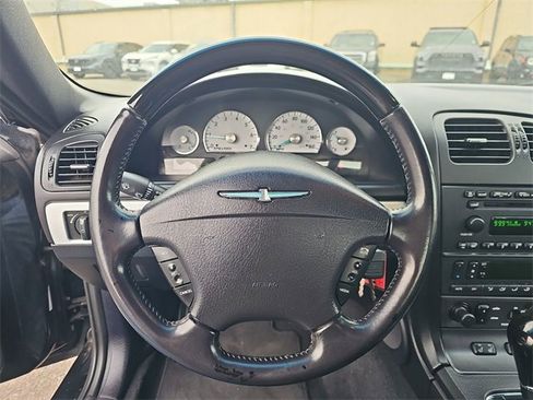 Used 2004 Ford Thunderbird image 18