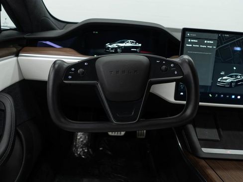 Used 2022 Tesla Model S Standard Range image 19