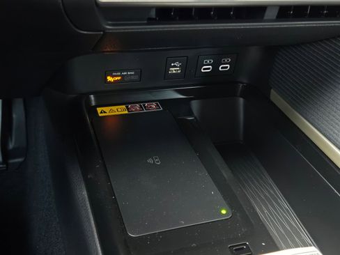 Certified 2026 Toyota Camry SE FWD image 17