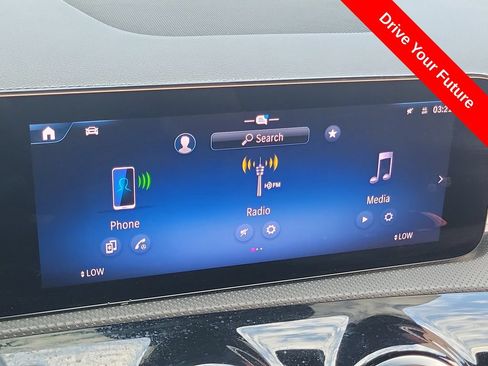 Used 2025 Mercedes-Benz CLA 250 image 9