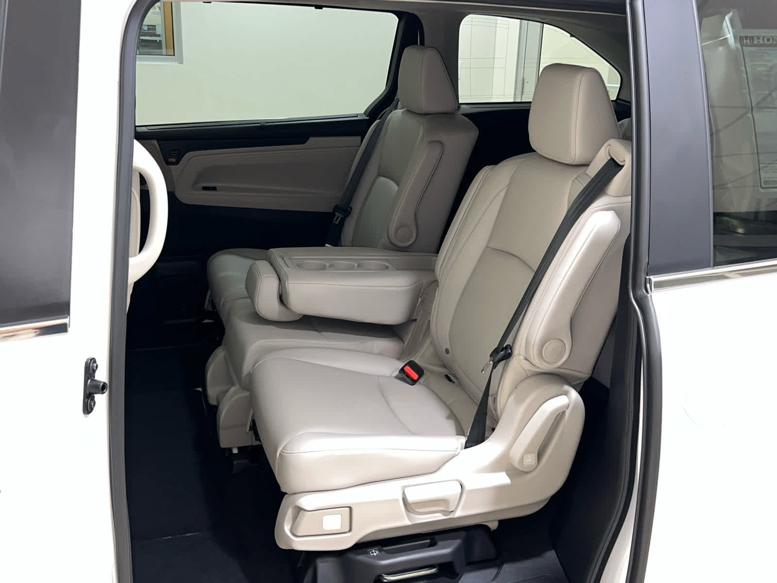 New 2027 Honda Odyssey EX-L image 11