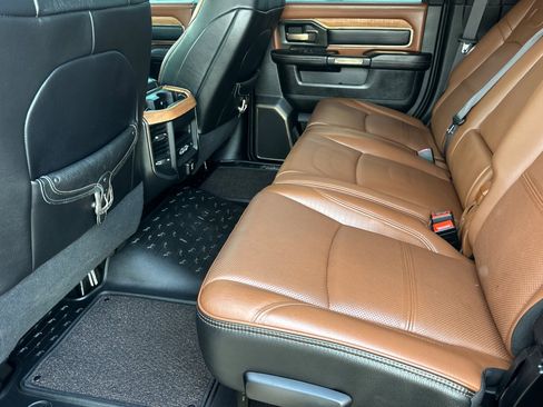 Used 2020 RAM 2500 Limited image 12