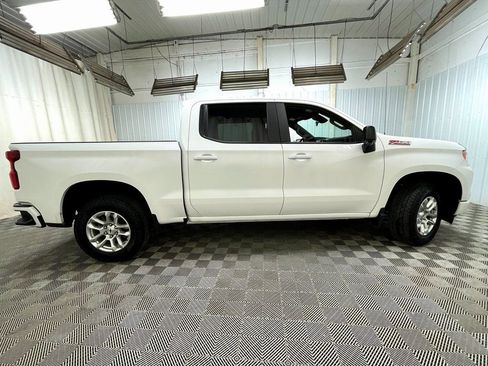 Used 2025 Chevrolet Silverado 1500 RST w/ Convenience Package II AWD/4WD image 22