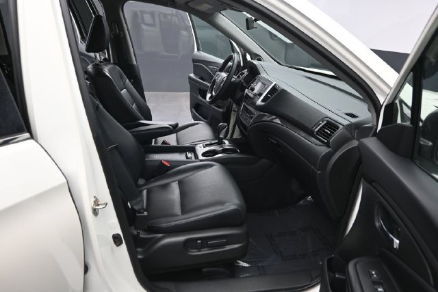Used 2017 Honda Ridgeline RTL image 26