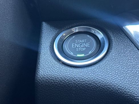 Used 2025 Buick Envista Preferred w/ Convenience I Package image 29