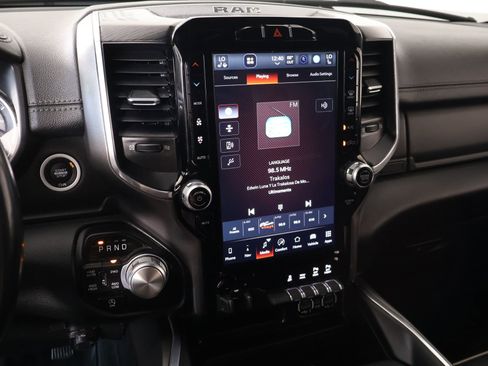 Used 2023 RAM 1500 Laramie AWD/4WD image 5