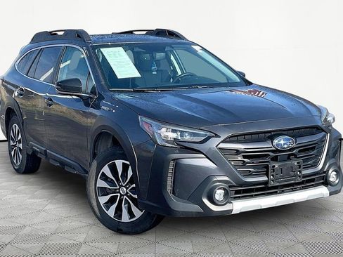 Used 2024 Subaru Outback Limited AWD/4WD image 3