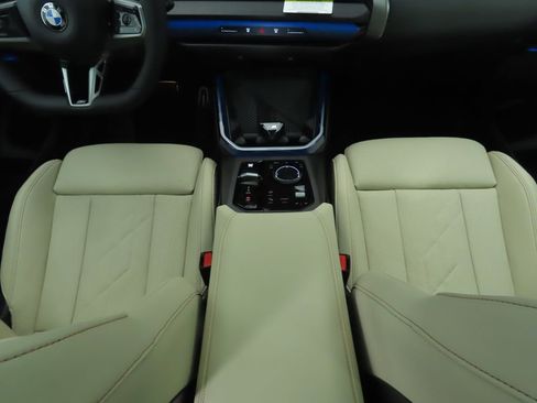 New 2026 BMW X3 xDrive30 w/ Premium Package image 17