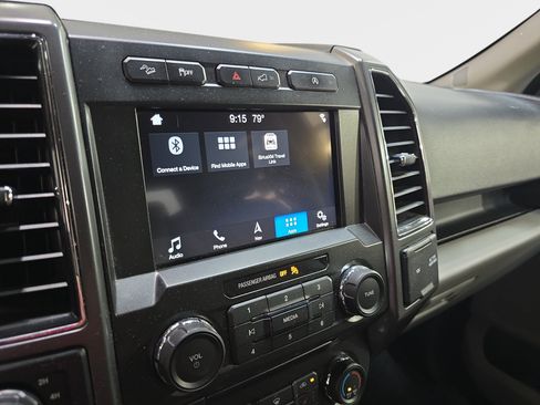 Used 2018 Ford F150 XLT w/ Equipment Group 302A Luxury AWD/4WD image 18