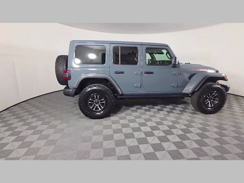Used 2026 Jeep Wrangler Unlimited Rubicon AWD/4WD image 36