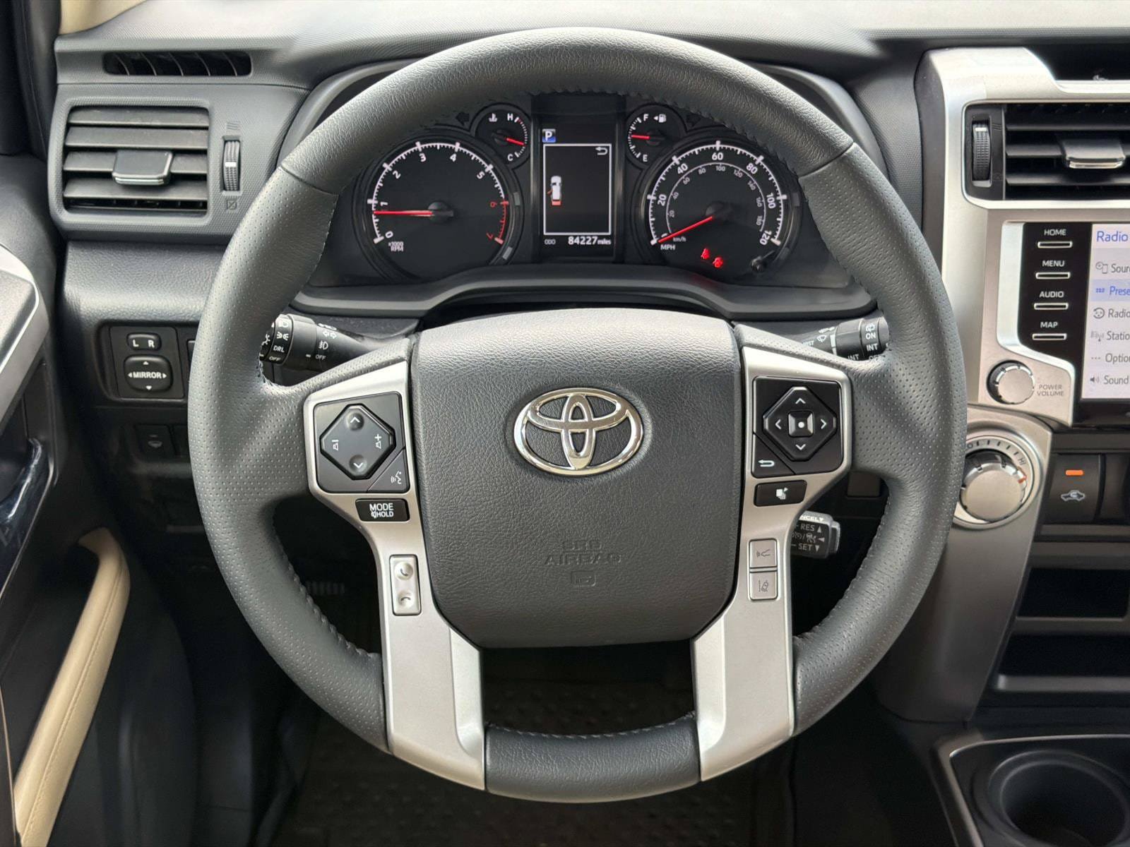 Used 2020 Toyota 4Runner SR5 Premium AWD/4WD image 24